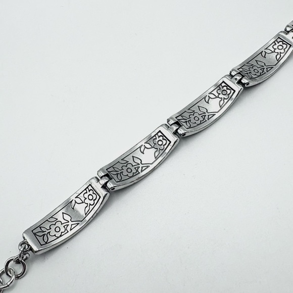 Brighton Black & Silver Tone Floral Block Link Adjustable Bracelet - Picture 3 of 6